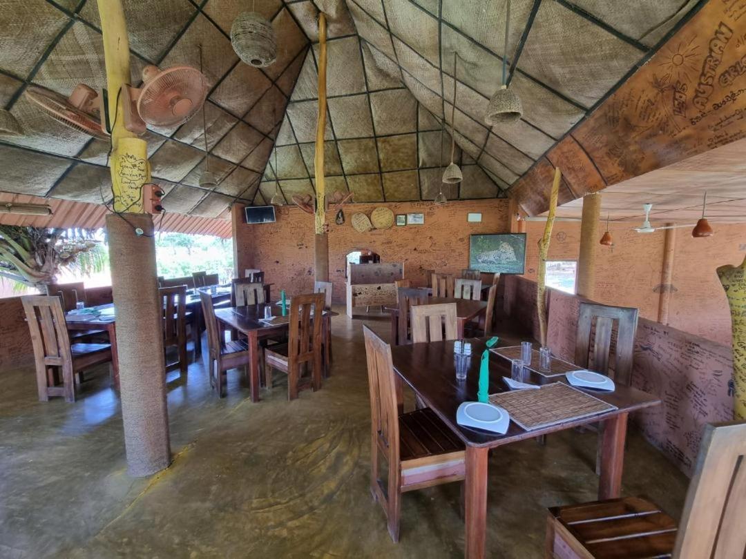 Yala Peace Cottages تيساماهاراما المظهر الخارجي الصورة